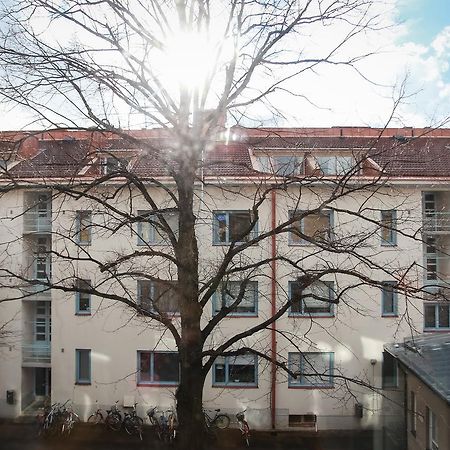 Cozy Studio Next To Bus Station Turku Exterior foto